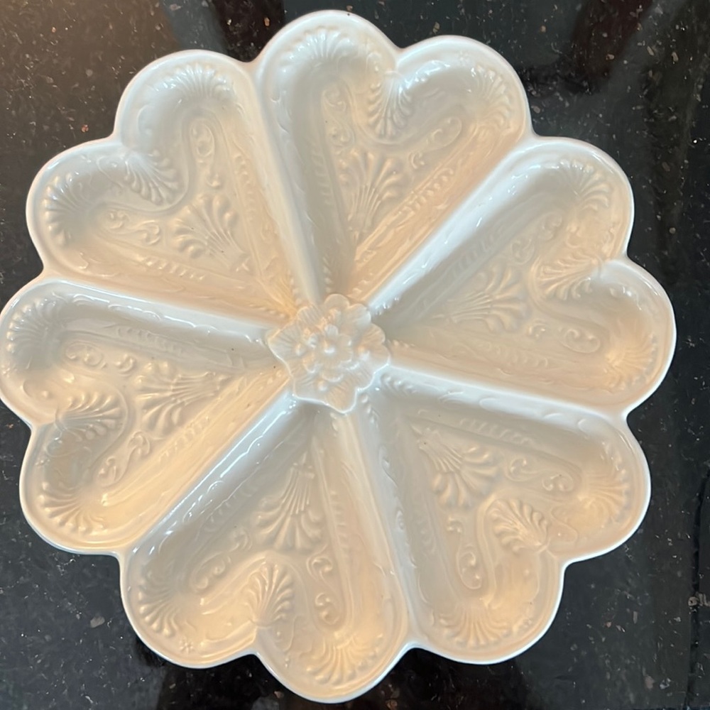 Serving dish, Heart design ceramic dish.